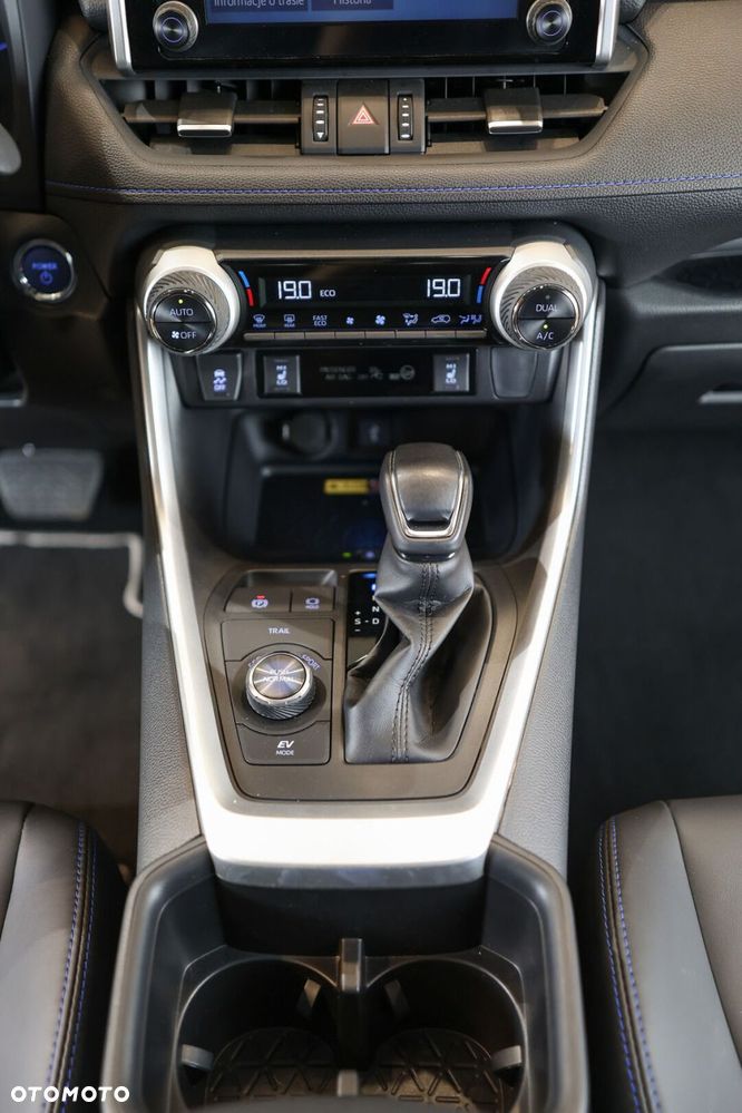 Toyota RAV4 2.5 Hybrid Selection 4x4 - 24