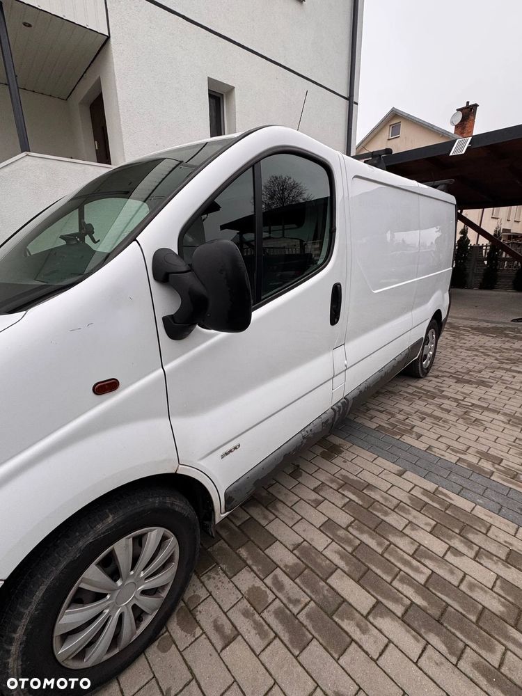 Opel Vivaro - 15