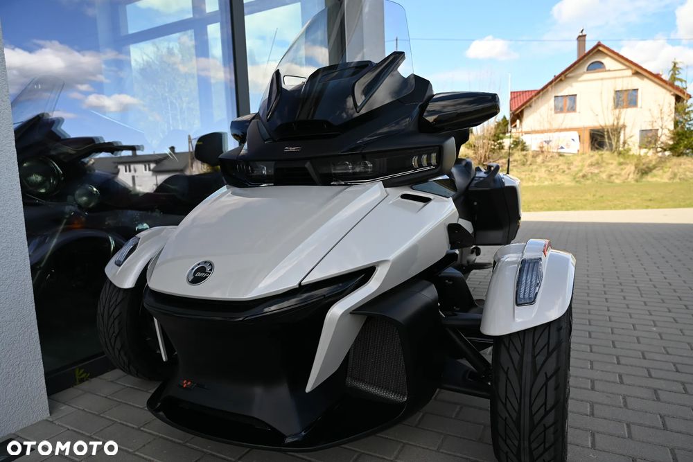 Can-Am Spyder - 5