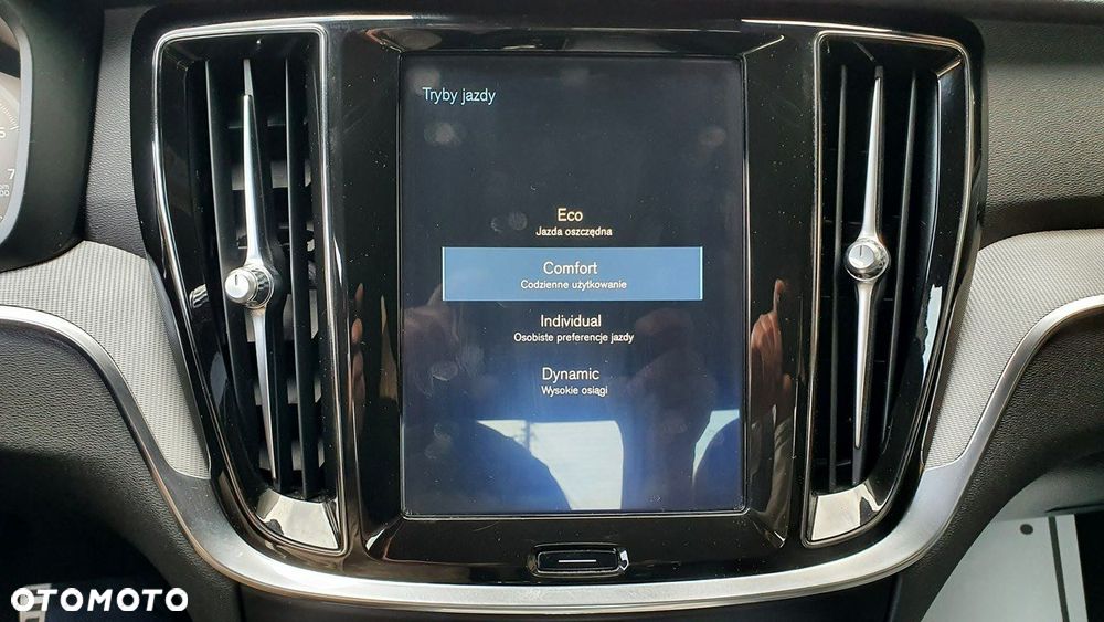 Volvo S60 T4 R-Design - 40