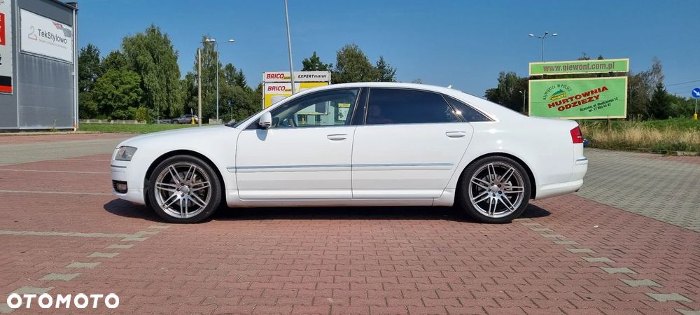Audi A8 4.2 FSI Quattro - 5