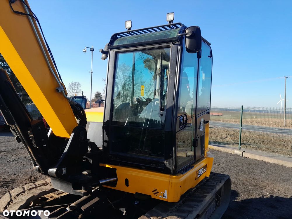 JCB 90Z-2  2022R - 10