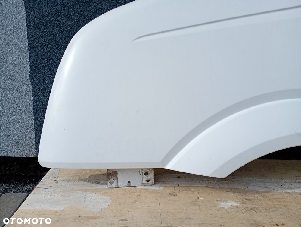 błotnik przedni lewy przód vw crafter 2E0 2006-2017 biały - 5