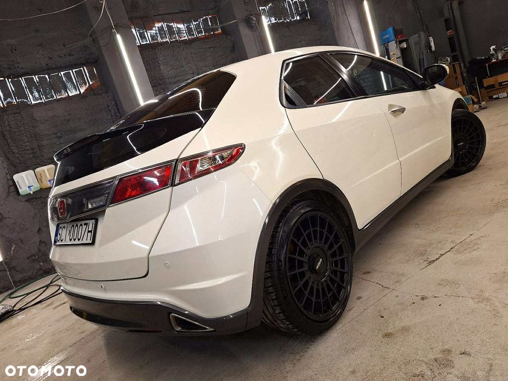 Honda Civic 1.8 Executive - 2