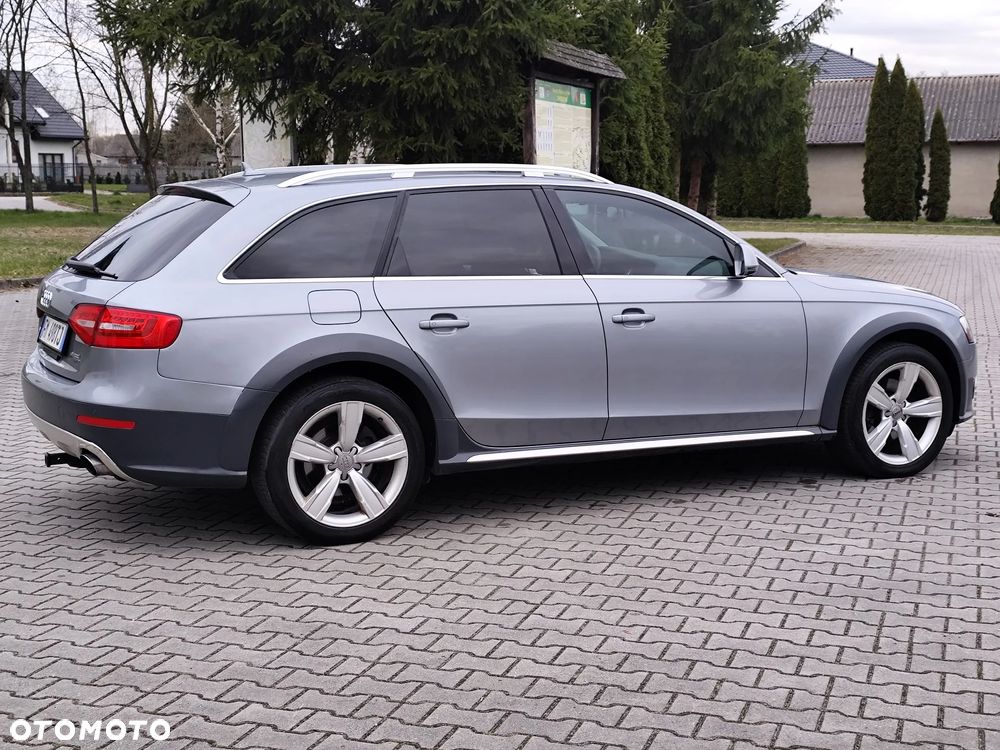 Audi A4 Allroad - 10