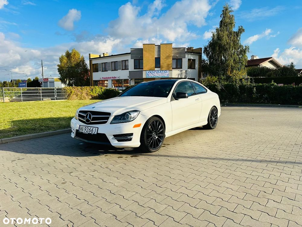 Mercedes-Benz Klasa C 250 CGI BlueEff Sport - 4