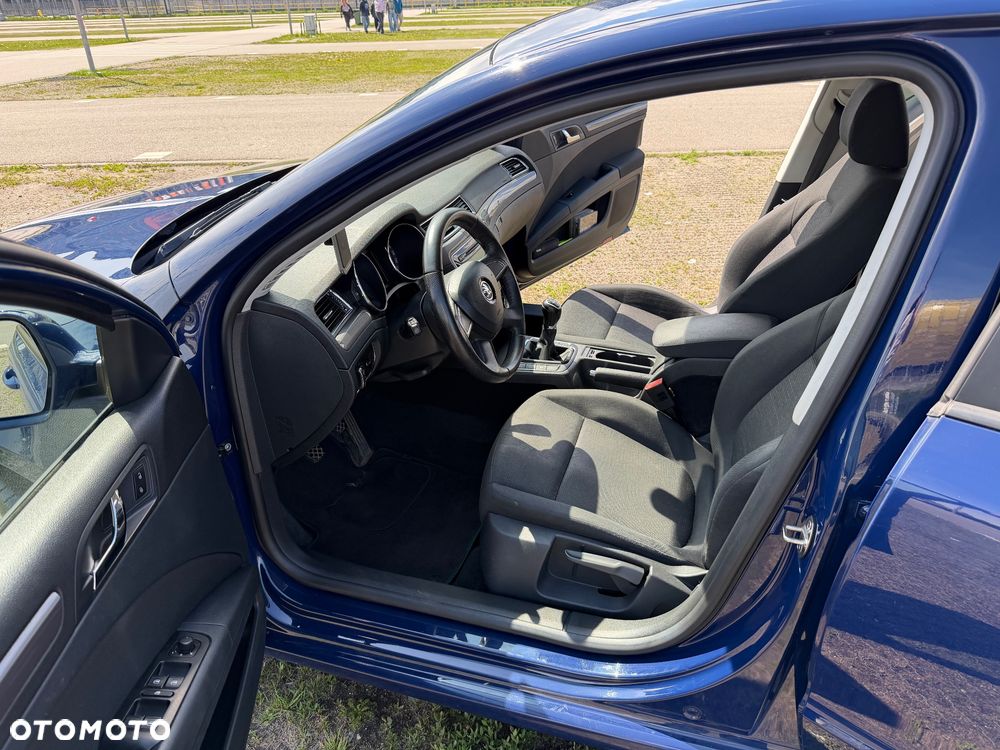 Skoda Superb 2.0 TDI Active - 7