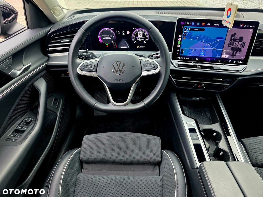 Volkswagen Passat Variant 2.0 TDI EVO Elegance DSG - 35