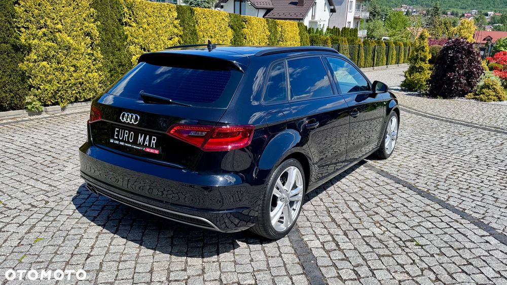 Audi A3 Sportback 1.6 TDI DPF S tronic S line Sportpaket - 8