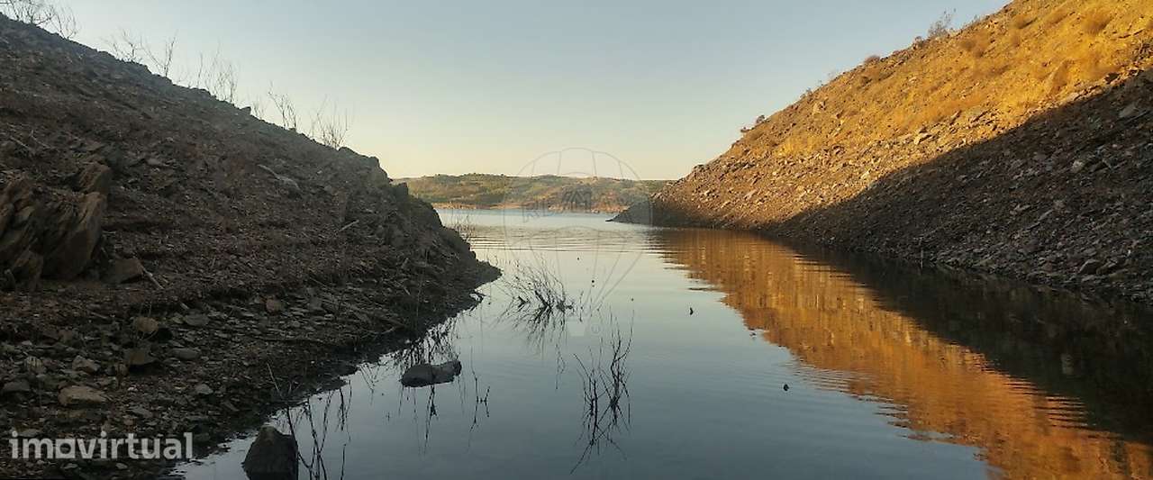 Terreno  para venda - Grande imagem: 2/4