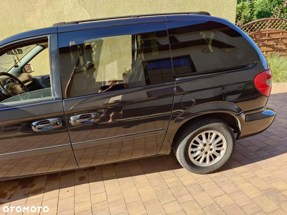 Chrysler Voyager 2.8 Executive LX CRD - 9