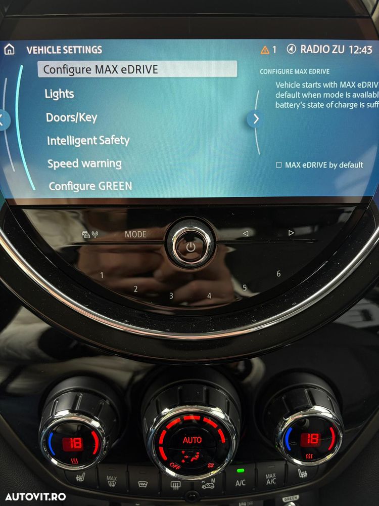 Mini Countryman Cooper SE ALL4 AT - 14