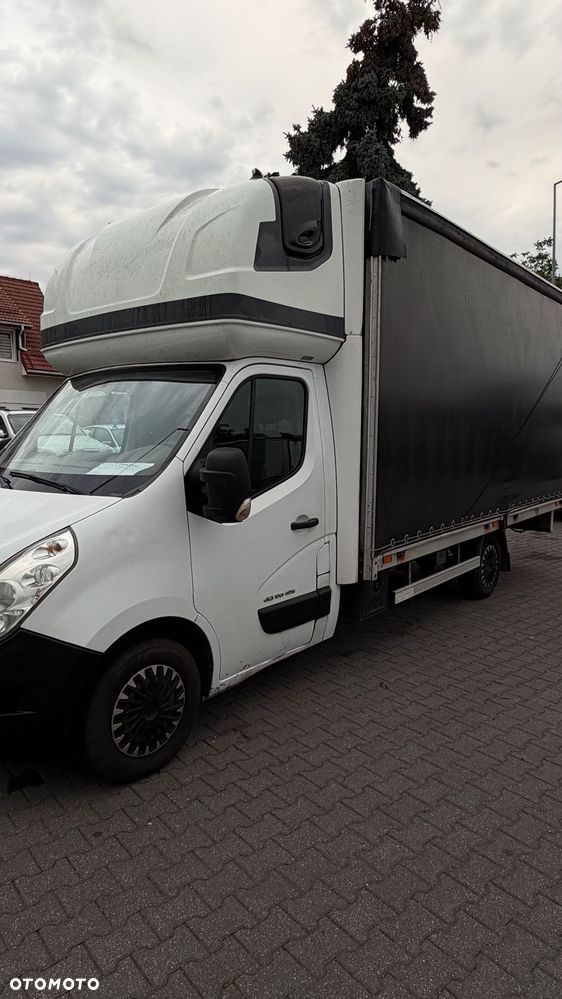 Renault Master - 1
