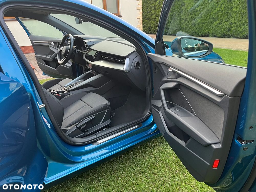 Audi A3 Sportback - 6