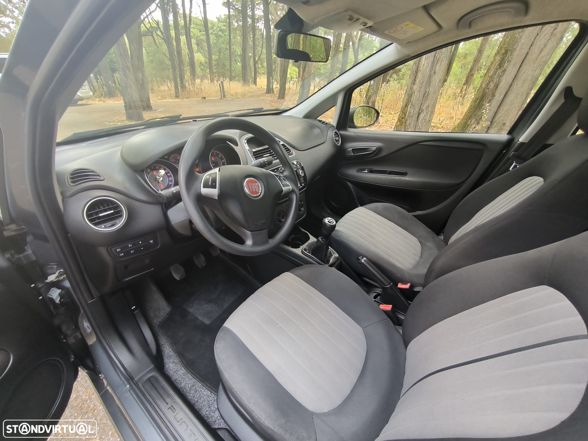 Fiat Grande Punto - 12