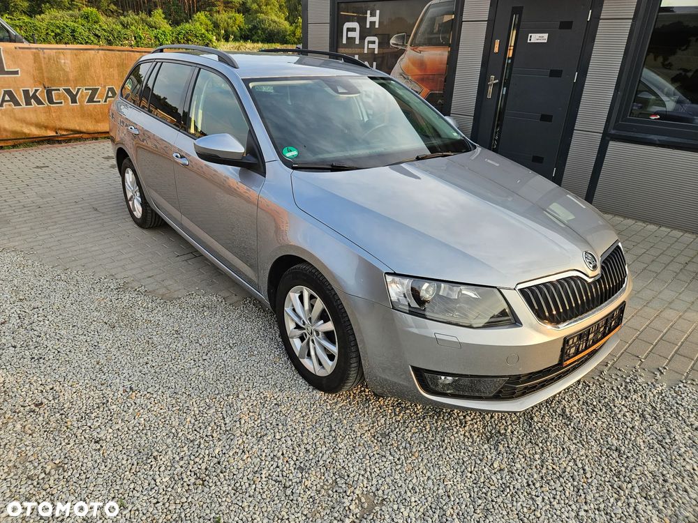 Skoda Octavia 1.6 TDI Joy DSG - 1