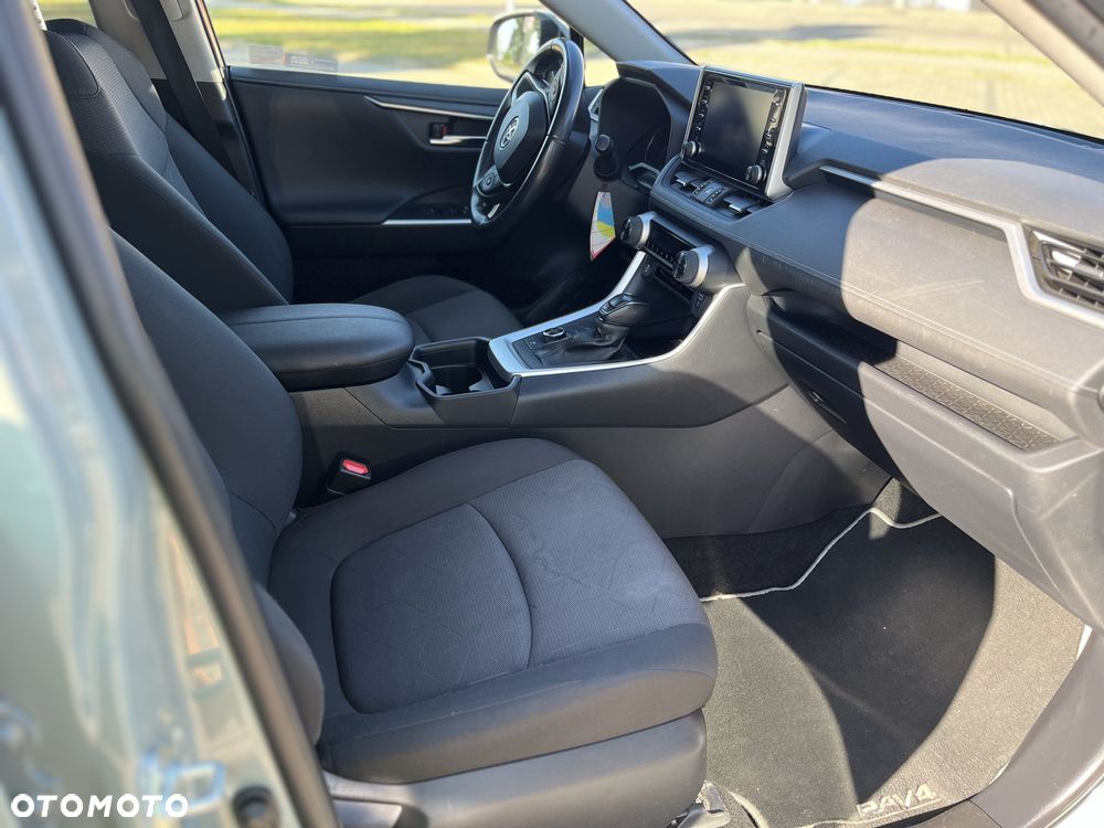Toyota RAV4 ver-2-5-hybrid-comfort-4x4 - 16