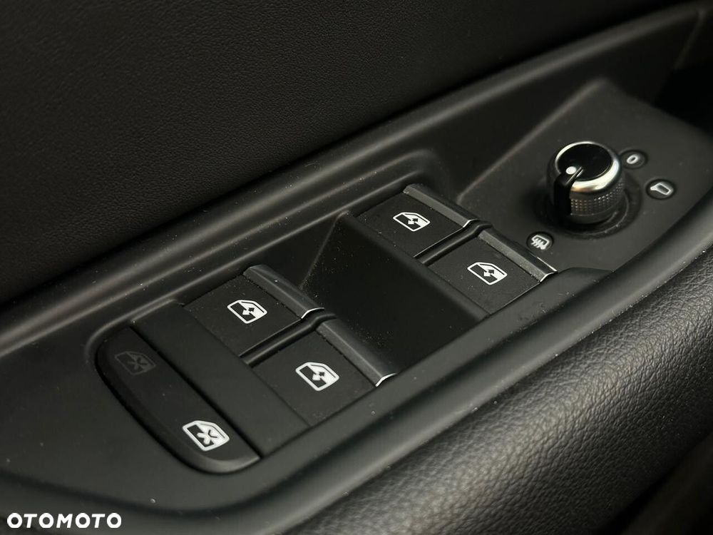 Audi A4 Limousine - 23