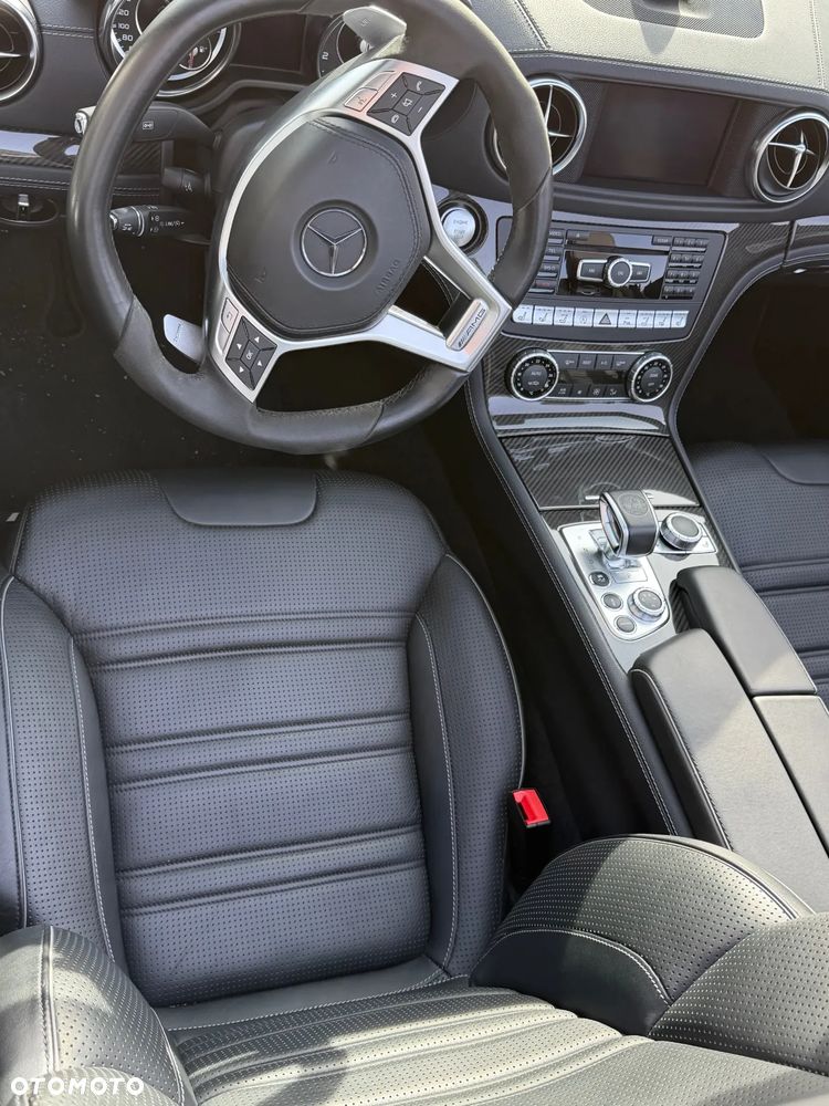 Mercedes-Benz SL - 14