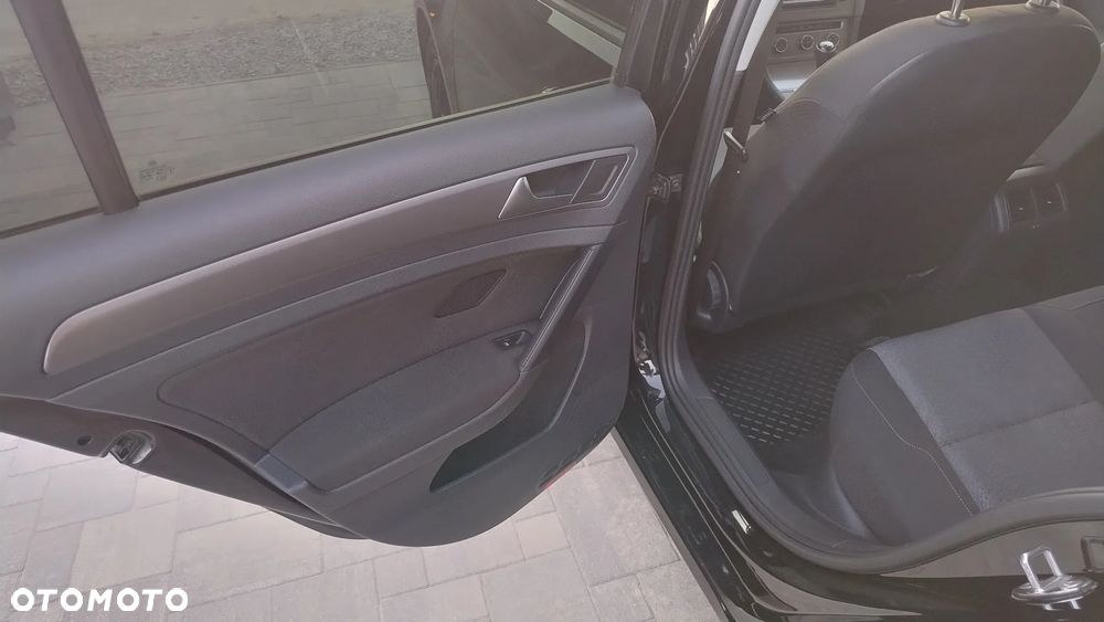 Volkswagen Golf 1.2 TSI BlueMotion Technology Cup - 15