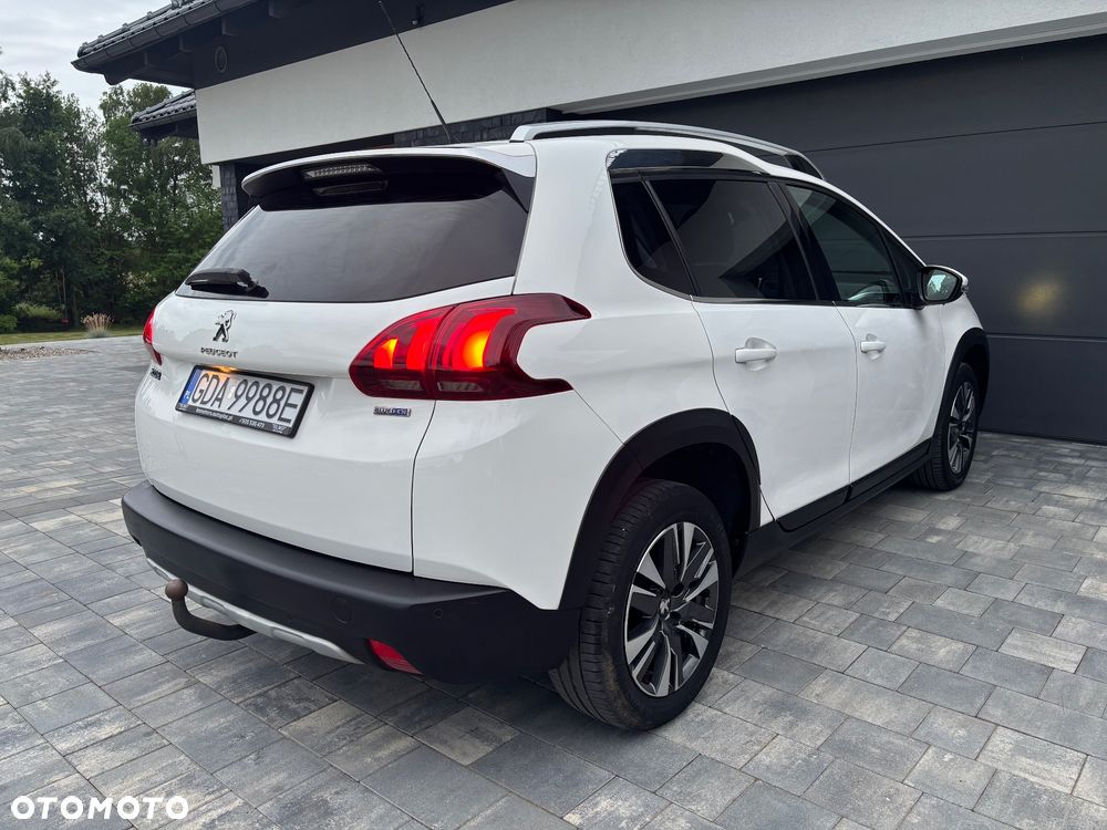 Peugeot 2008 1.6 BlueHDi Allure - 4
