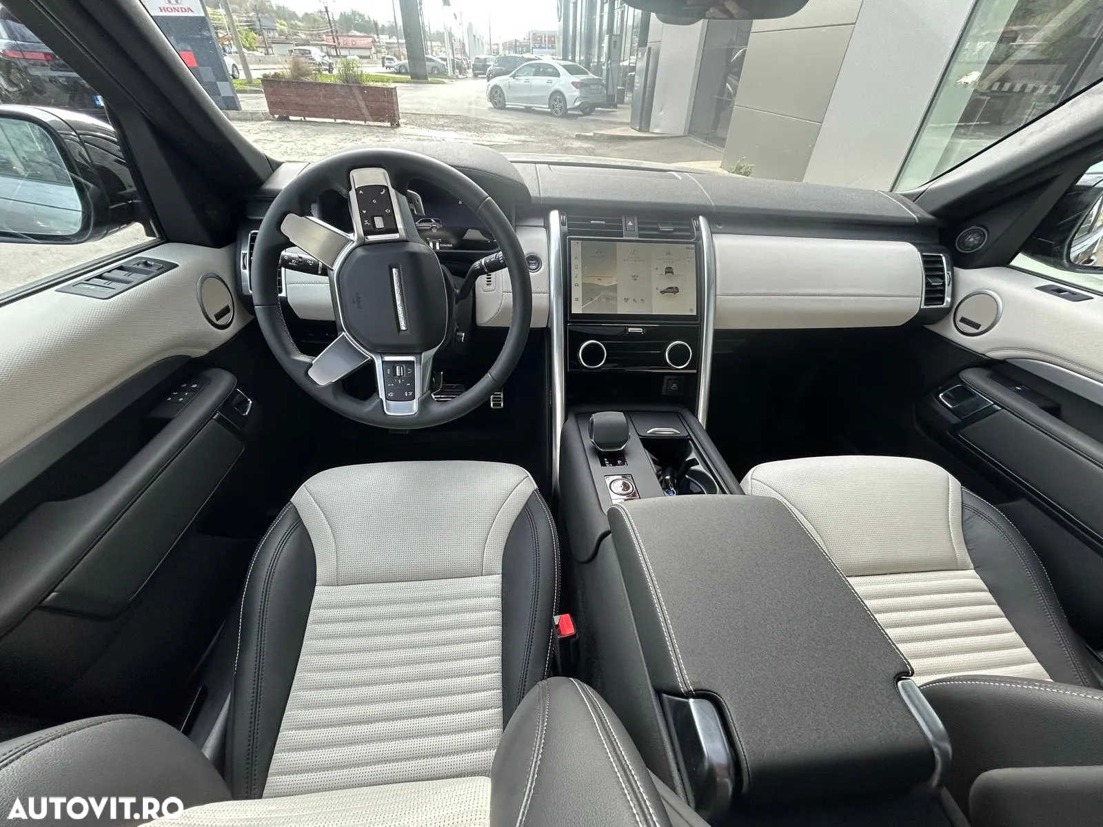 Land Rover Discovery - 14