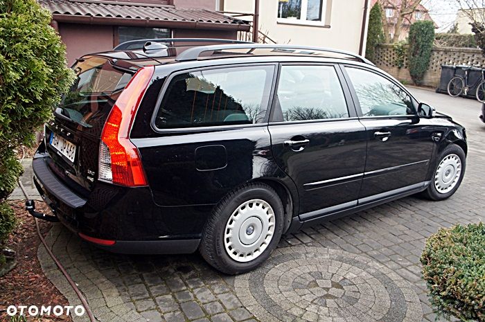 Volvo V50 1.6D DPF DRIVe Kinetic - 12