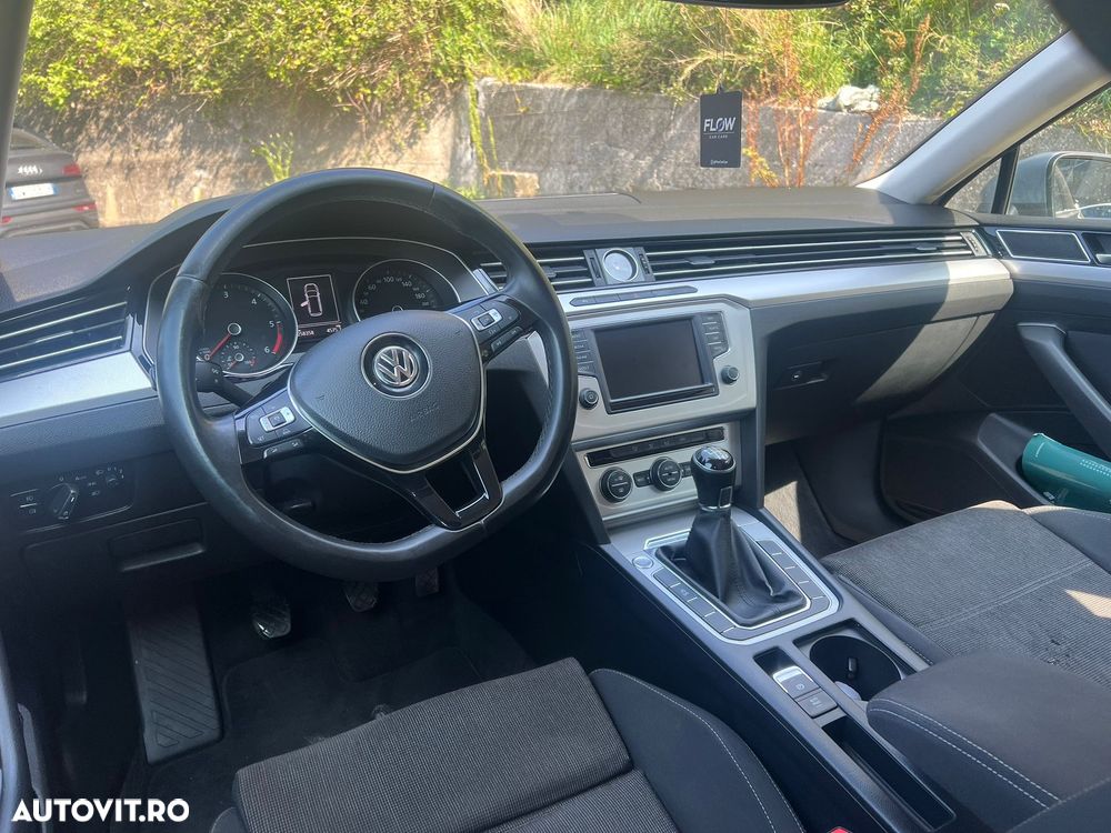 Volkswagen Passat 1.6 TDI (BlueMotion Technology) Comfortline - 4