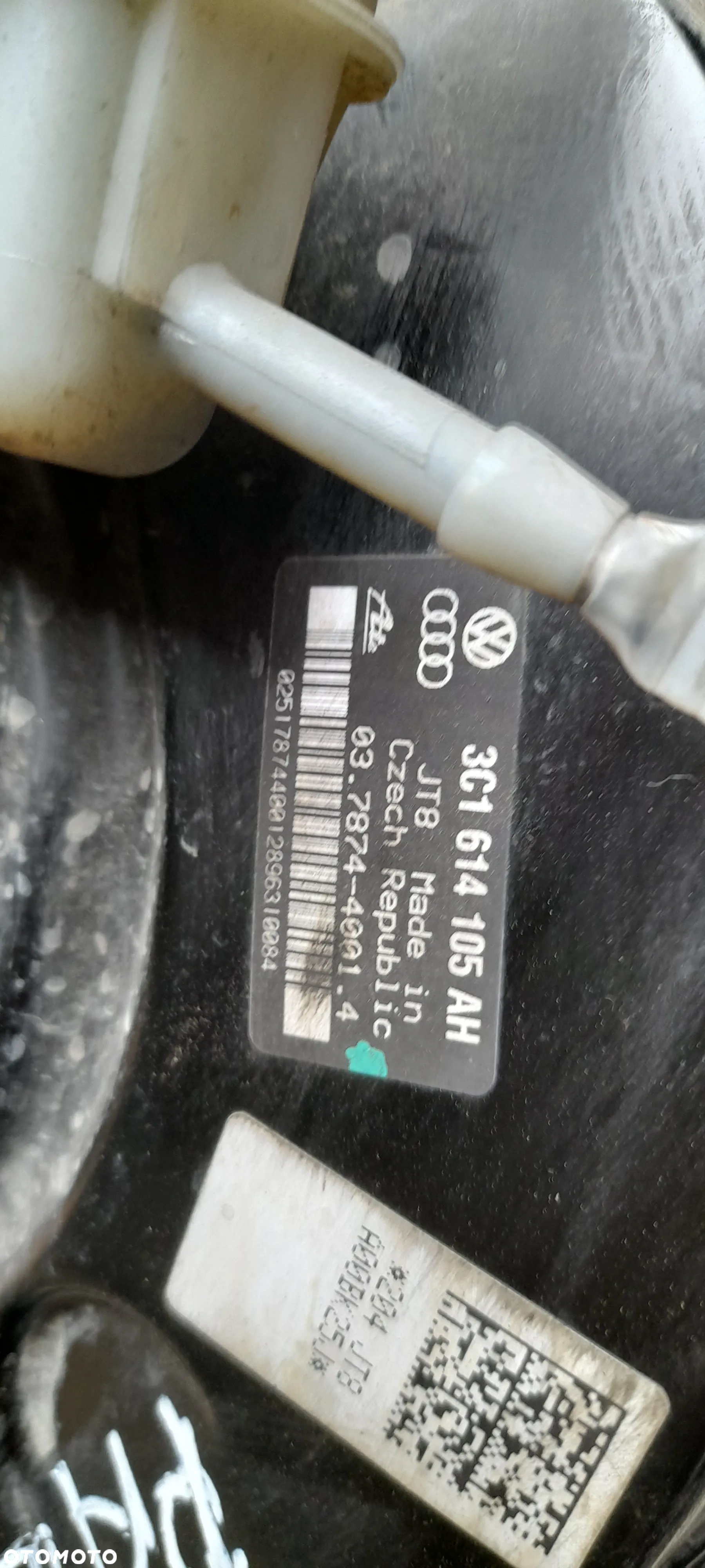 ZWROTNICA PIASTA PRAWA VW PASSAT B6 - 9
