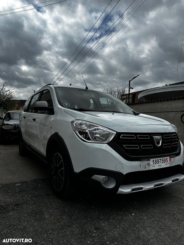 Dacia Lodgy 1.5 dCi 90 CP Stepway - 2