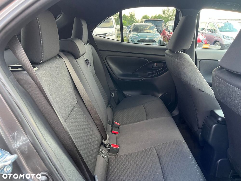 Toyota Yaris Cross Hybrid 1.5 Style - 30