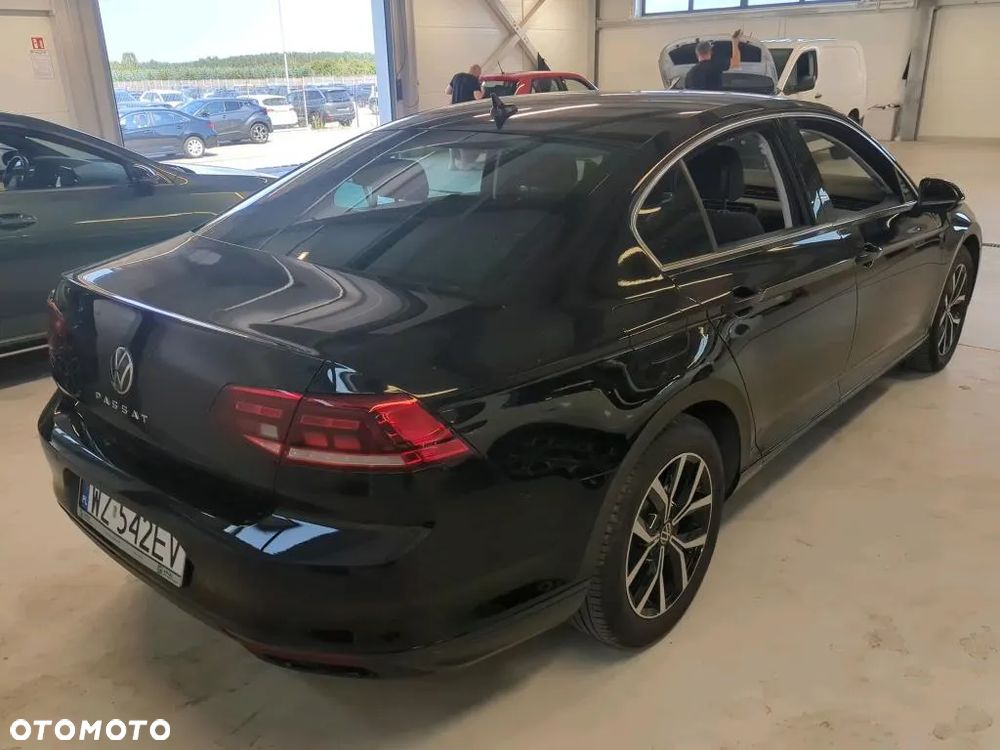 Volkswagen Passat 1.5 TSI EVO Business - 4