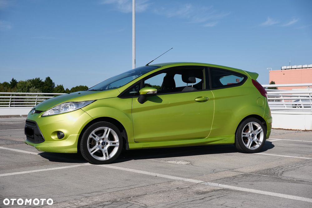 Ford Fiesta 1.6 Sport - 4