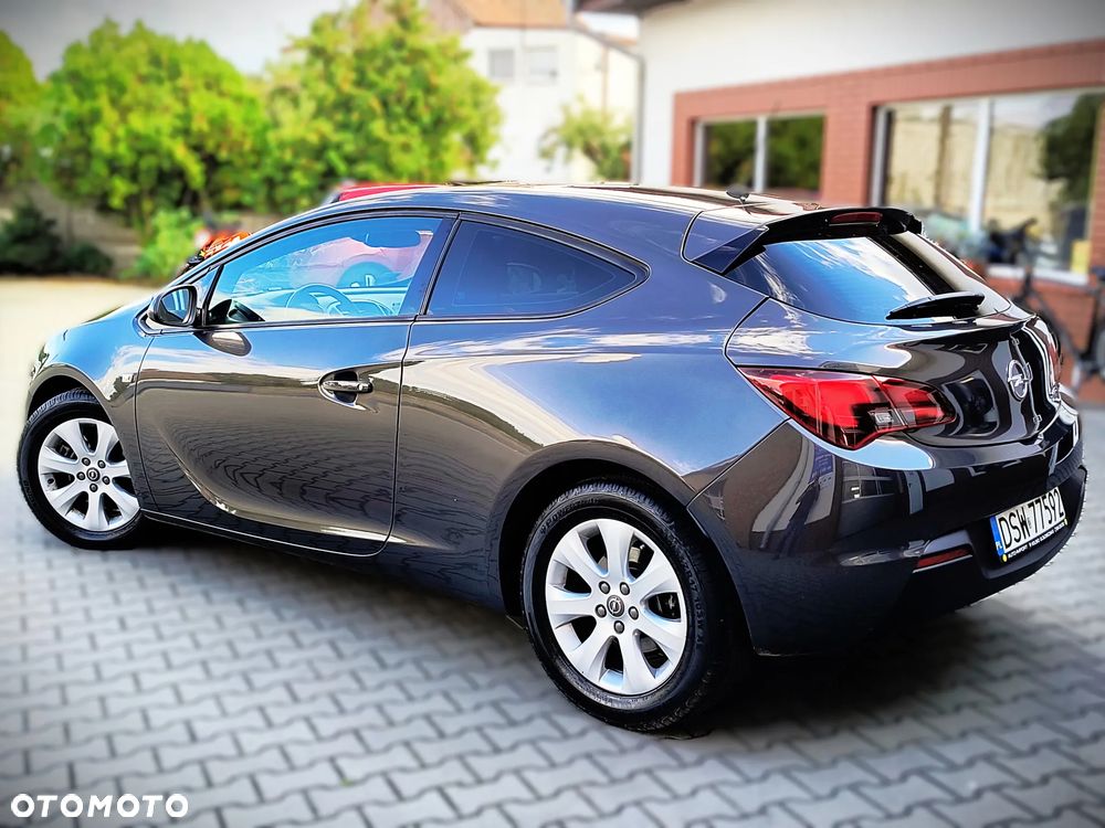 Opel Astra - 3