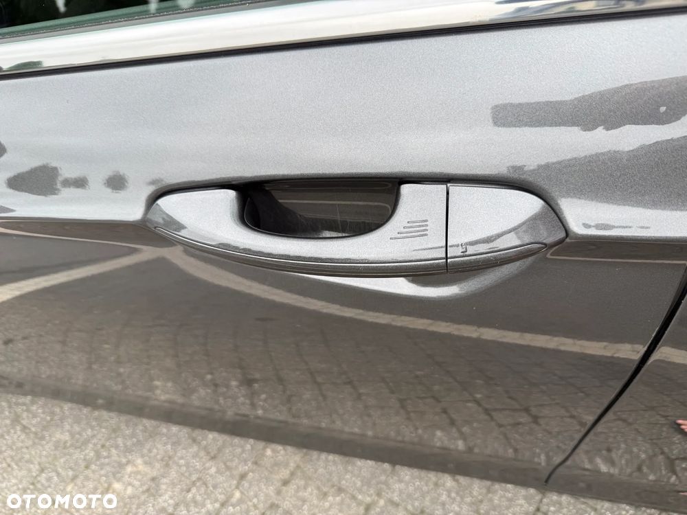 Ford Mondeo 2.0 TDCi Titanium - 32