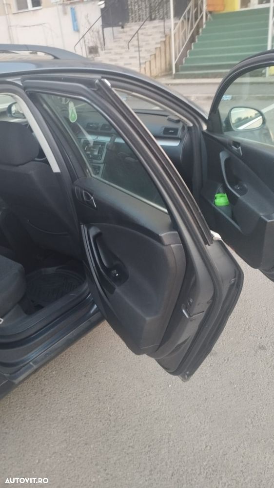 Volkswagen Passat 2.0TDI Comfortline DPF - 3