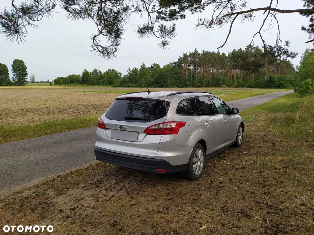 Ford Focus 1.6 TDCi Ambiente - 11