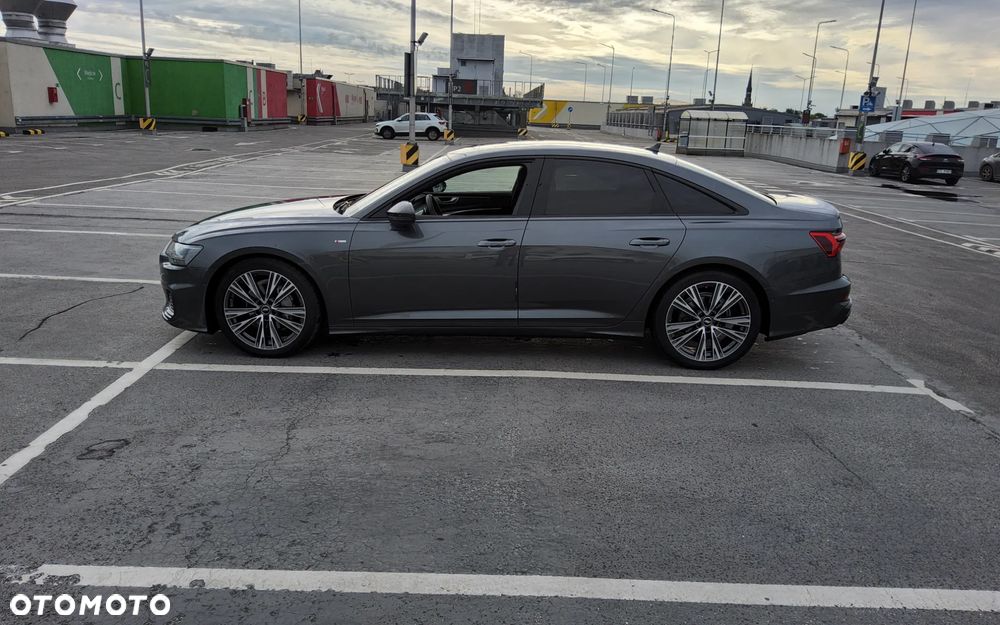 Audi A6 - 1