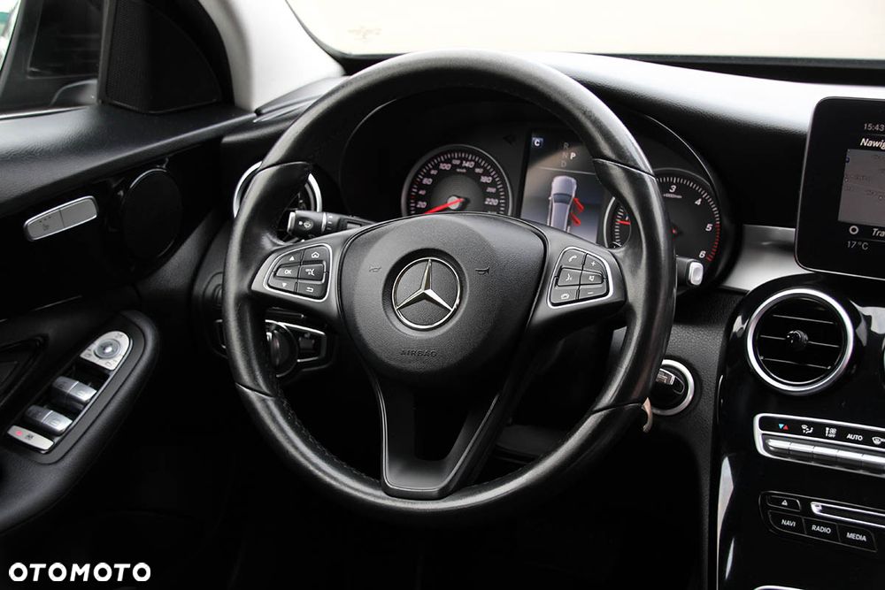 Mercedes-Benz Klasa C 200 d 9G-TRONIC Avantgarde - 31