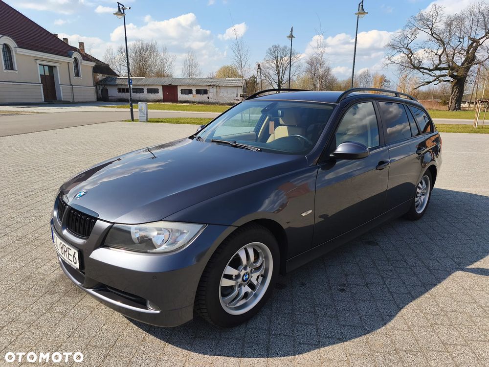 BMW Seria 3 - 1