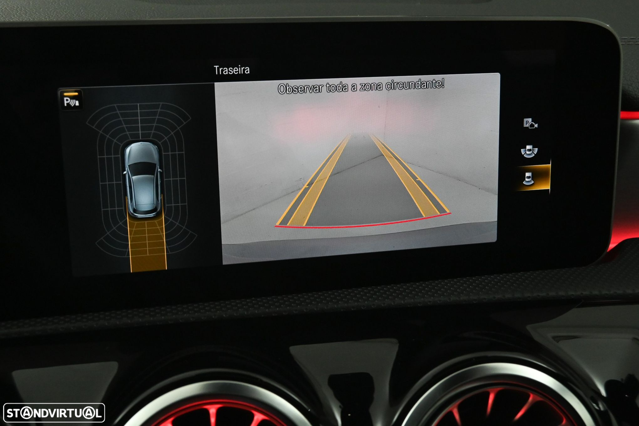 Mercedes-Benz A 35 AMG 4Matic - 18