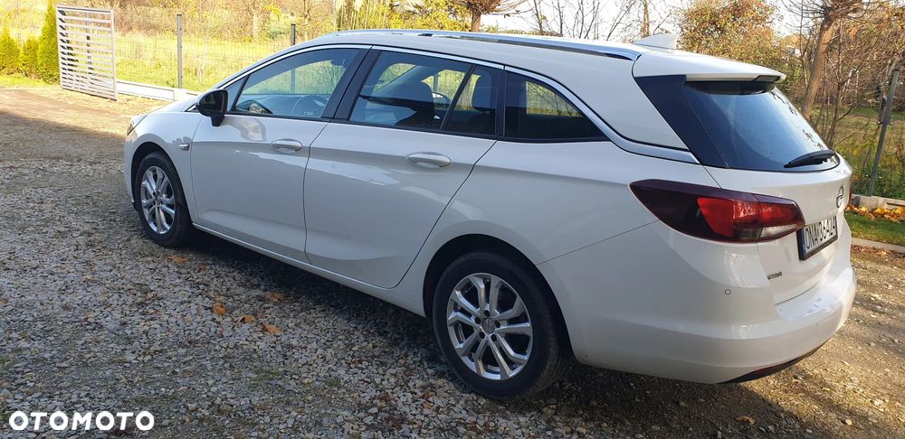 Opel Astra 1.6 CDTI Sports Tourer Active - 10
