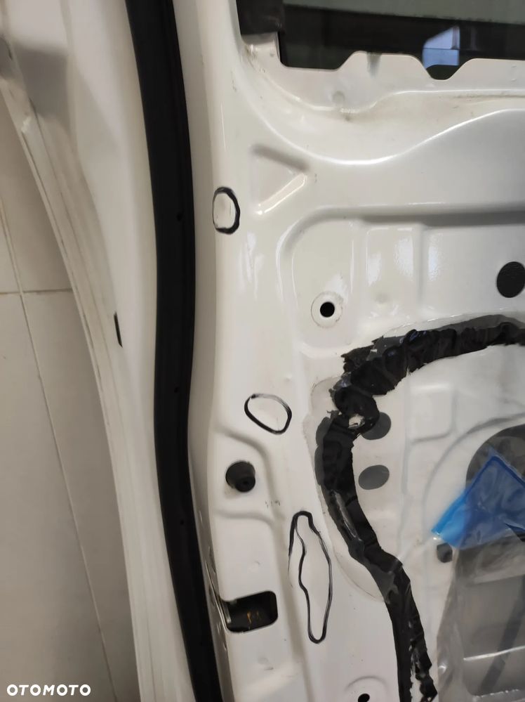 Drzwi lewe przód Mercedes X klasa W470 470 - 12