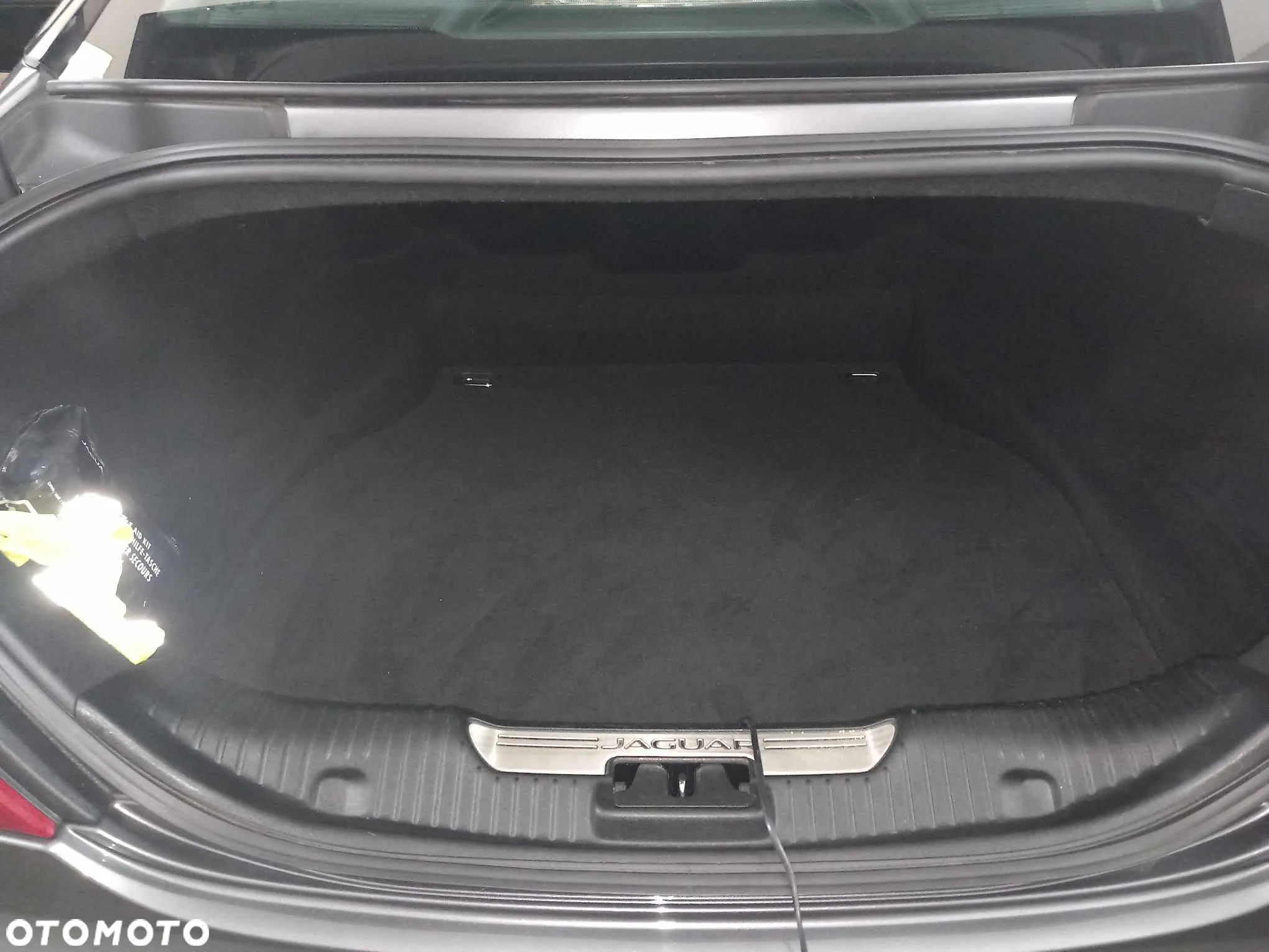 Jaguar XJ 3.0 D V6 Premium Luxury - 20