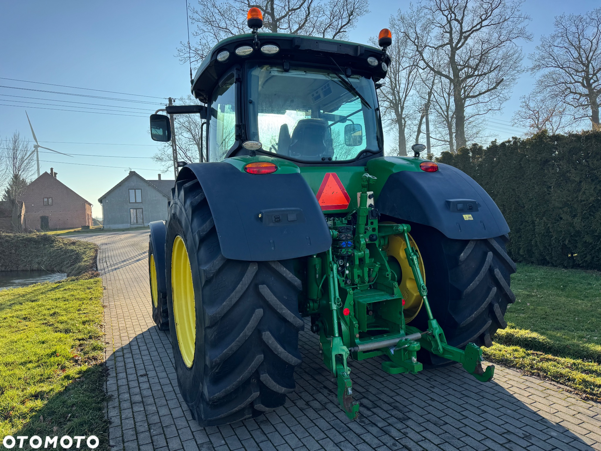 John Deere 8345R - 9