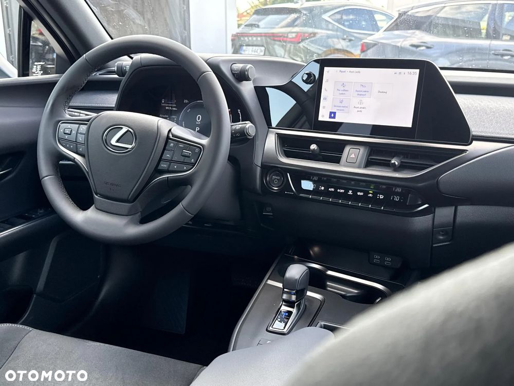 Lexus UX 300h Elegance - 12