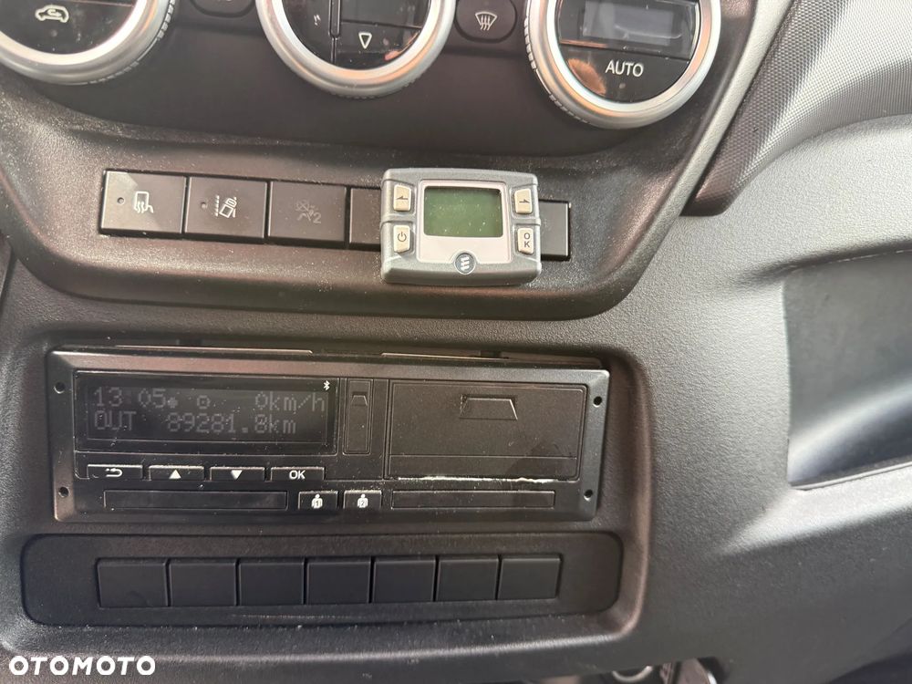 Iveco 70C21 - 17