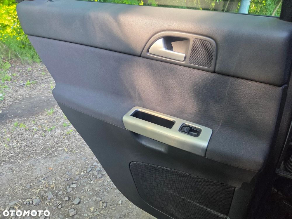 Volvo V50 2.0D Momentum - 18