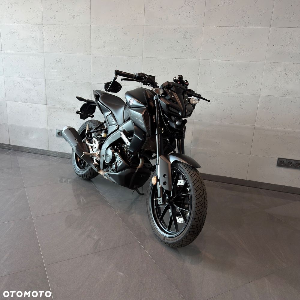 Yamaha MT - 4