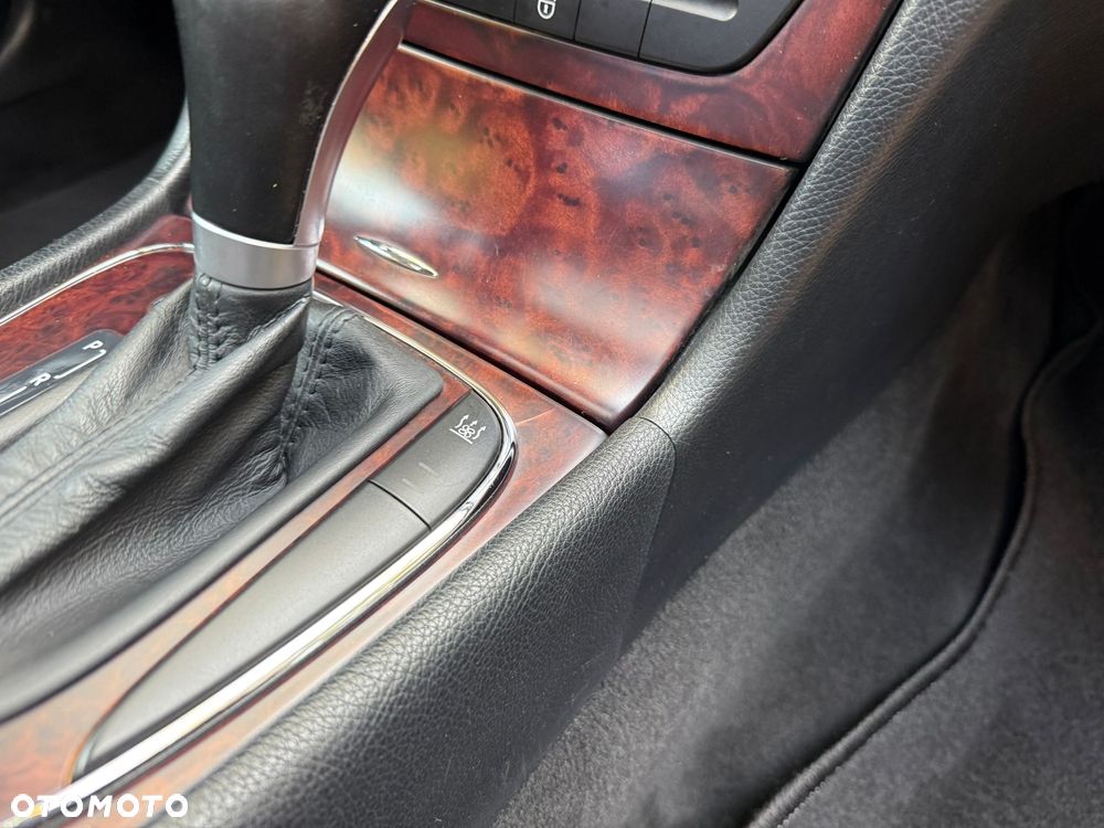 Mercedes-Benz Klasa E 280 CDI 4-Matic Avantgarde - 18